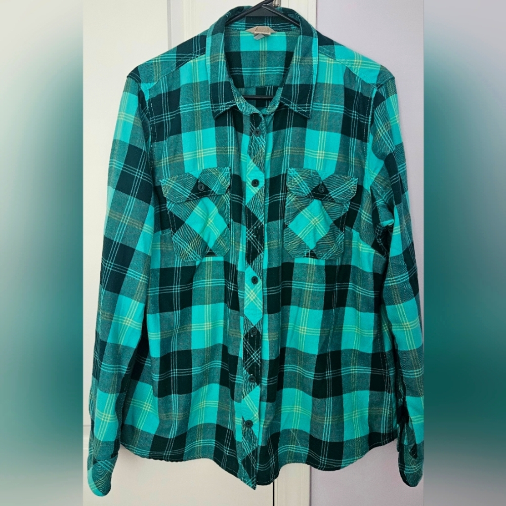 Duluth Trading Co Teal and Black Checkered Shirt - Size XL
